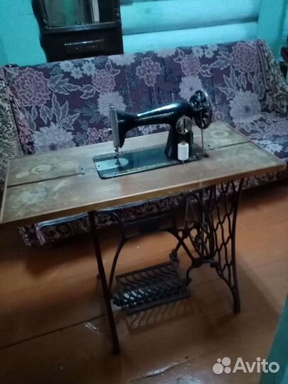 Швейная машина Подольск