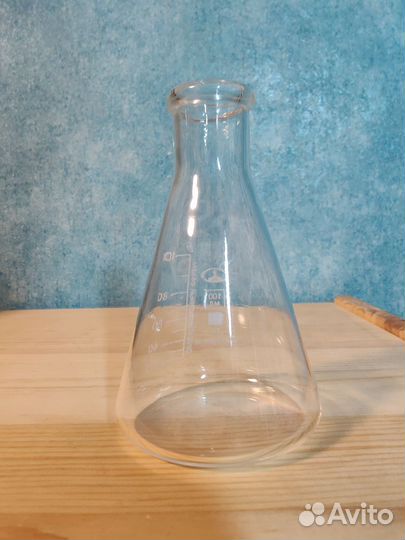 Колба мерная плоскодонная на 100 мл