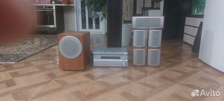 Ресивер, дивиди с караоке и колонки