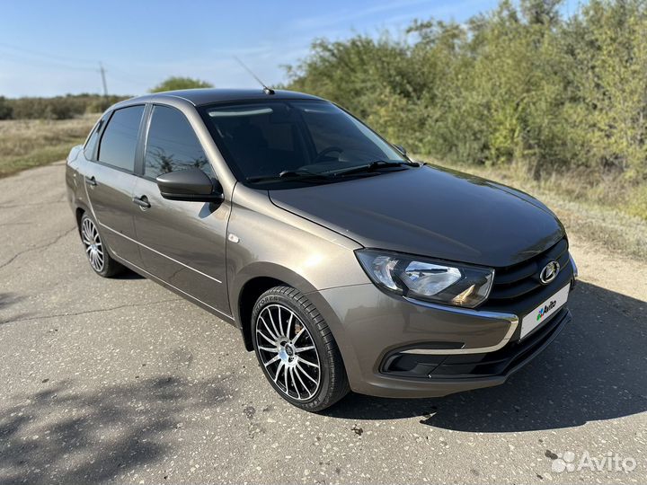 LADA Granta 1.6 МТ, 2021, 60 000 км