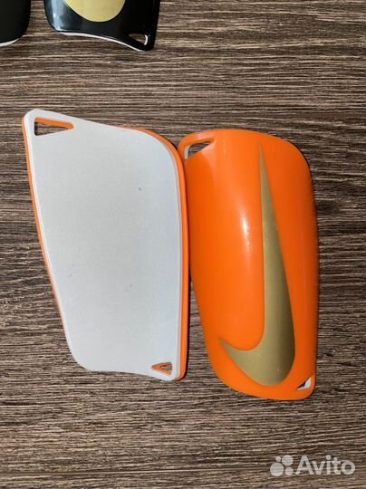 Щитки футбольные детские nike облегченные