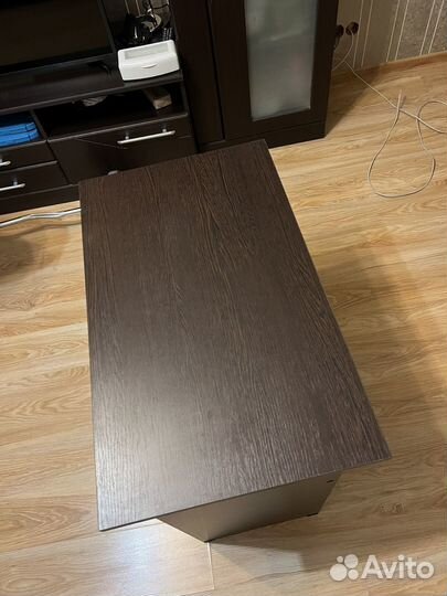 Компьютерный письменный стол