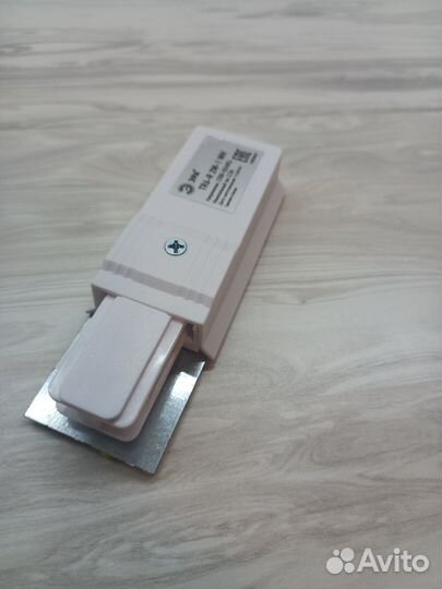 Соеденители для шинопровода