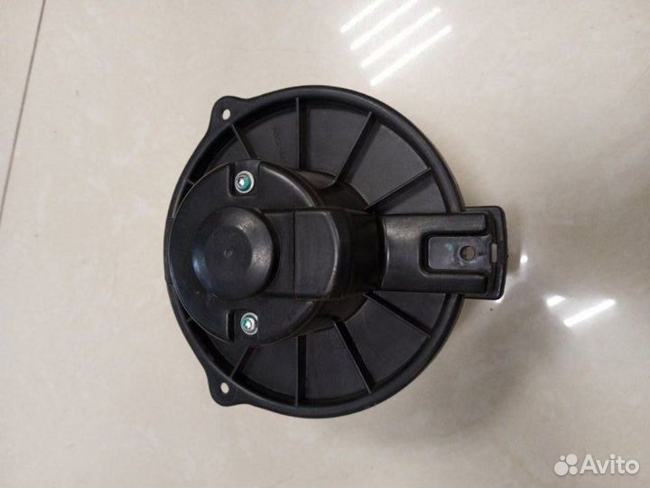 Мотор печки Geely Mk седан MR479QA 2013