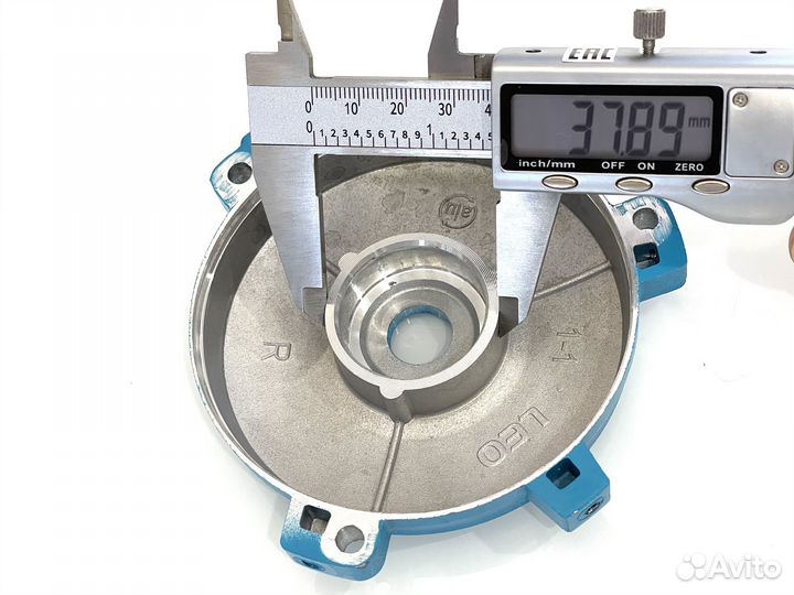 Крышка корпуса двигателя Gardena 3000/4 оригинал