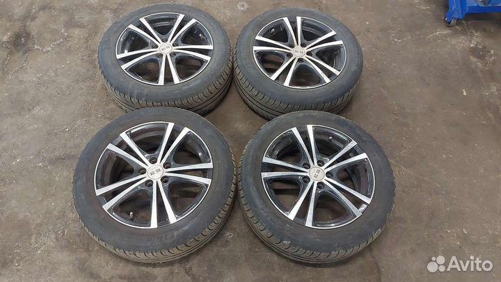 Летняя резина с дисками Toyota Matrix 02-08