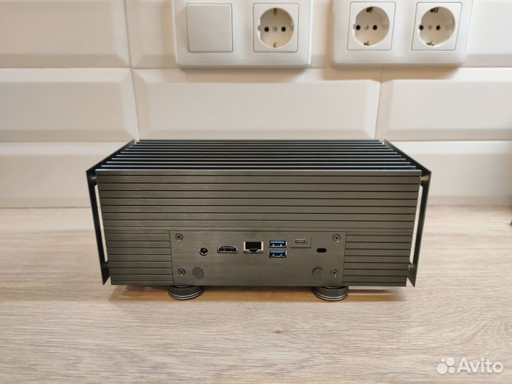 Аренда Музыкальный транспорт Roon Rock 10