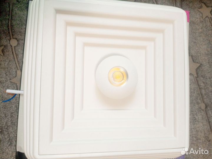 Светильник накладной светодиодный