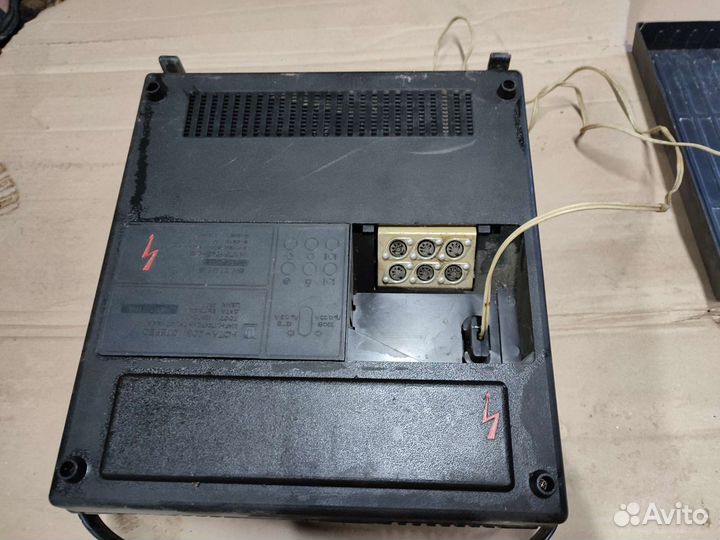 Катушечный магнитофон