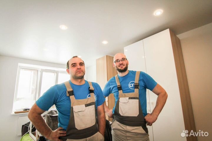 Рабочий по установке натяжных потолков