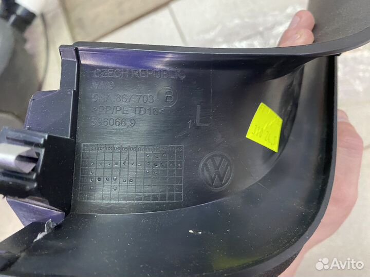 Обшивка двери багажника volkswagen Tiguan (Mk2)