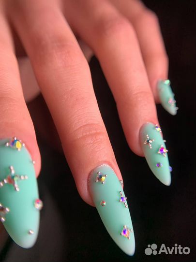 Маникюр, педикюр, наращивание гель-лак, коррекция