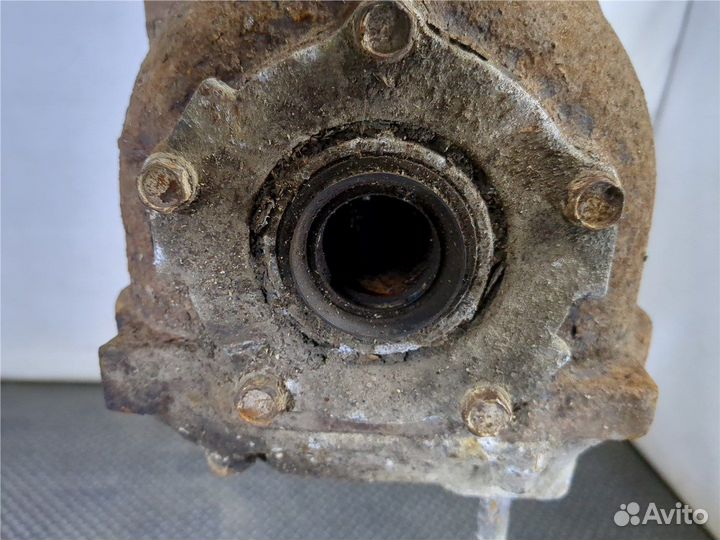 Редуктор моста задний Subaru Legacy (B11)