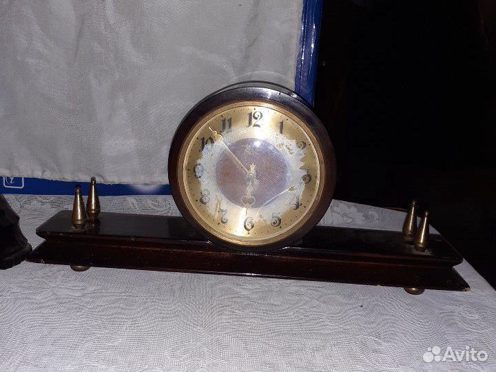 Настольные часы