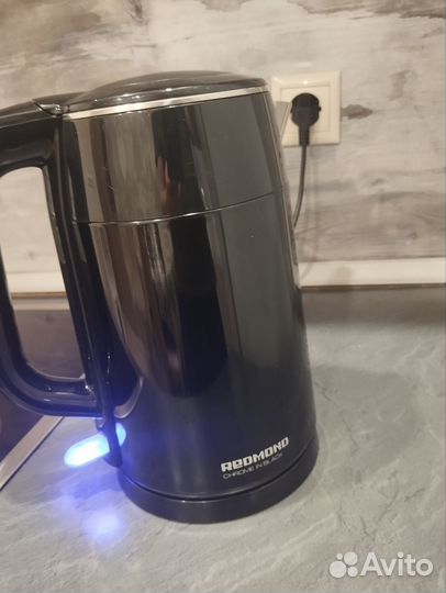 Электрический чайник редмонд RK-M158, цельнометалл