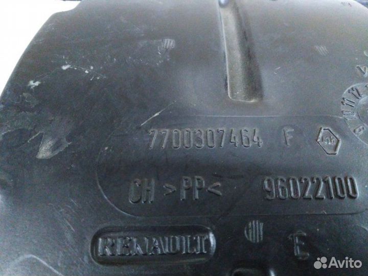 Патрубок воздухозаборный Renault Kangoo 1997