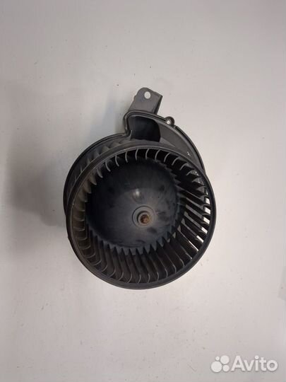 Двигатель отопителя Fiat Doblo, 2010