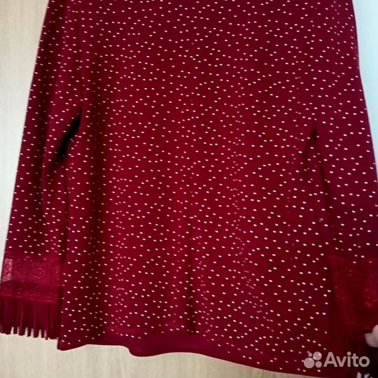 Костюм нарядный женский красный, р54, новый,Латвия