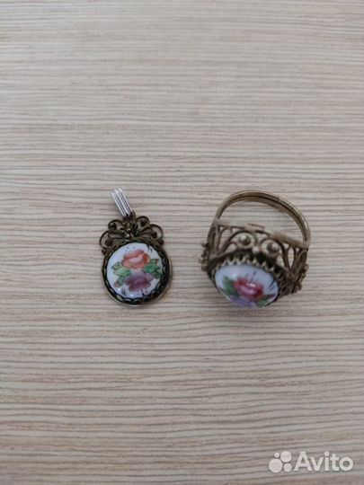 Винтажные украшения финифть,фарфор,натуральные кам
