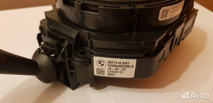 Коммутационный центр в рулевой колонке