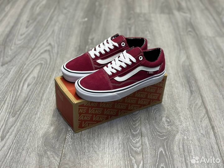 Кроссовки Vans