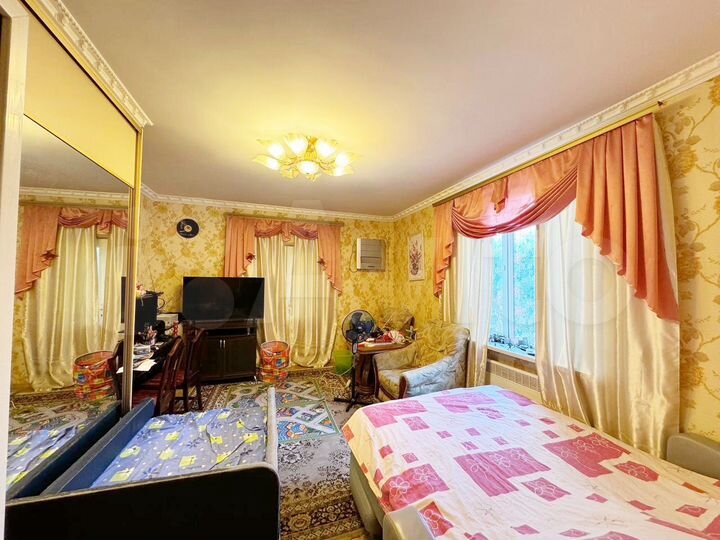 3-к. квартира, 60 м², 3/3 эт.