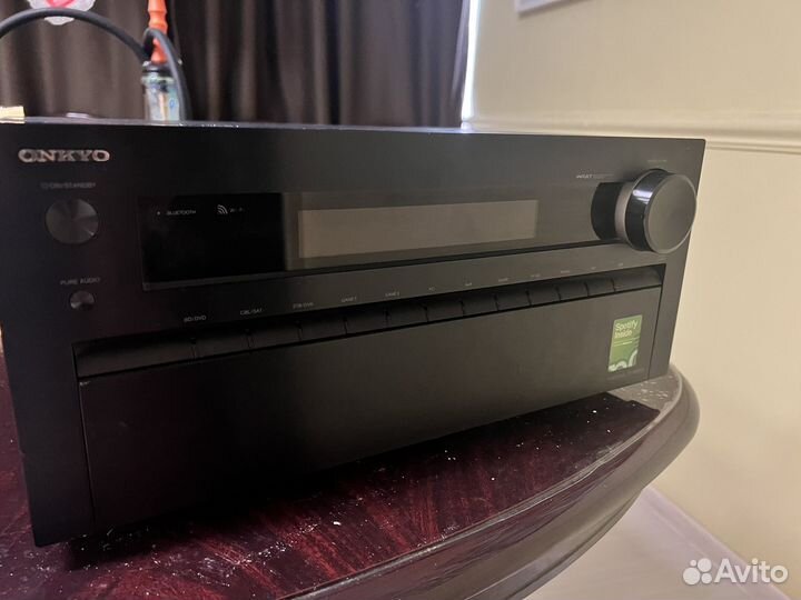 Ресивер Onkyo TX-NR828