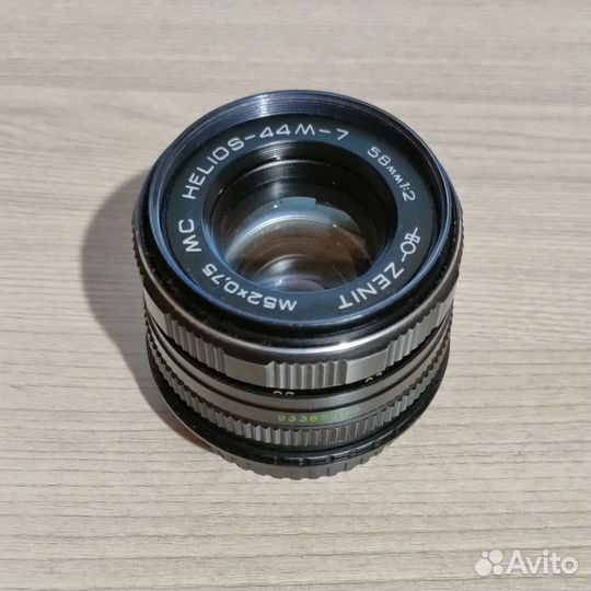 Объектив Helios 44M-7