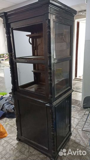 Антикварный буфет