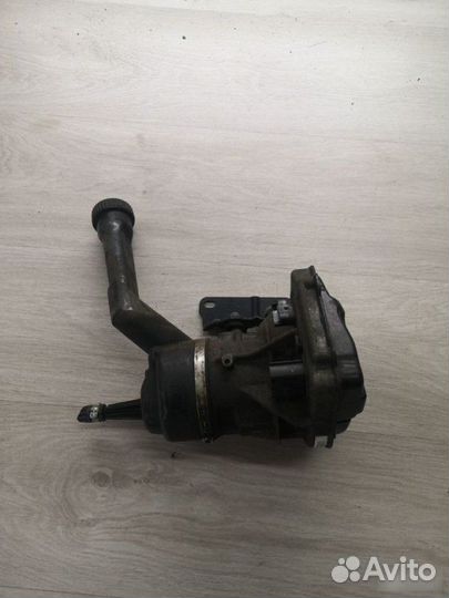 Насос гур Peugeot 308