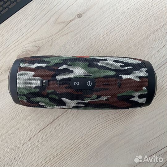 Колонка jbl charge 3