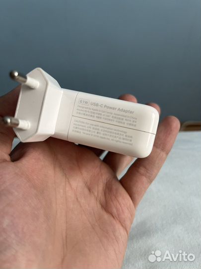 Адаптер питания Apple USB-C мощностью 61 Вт