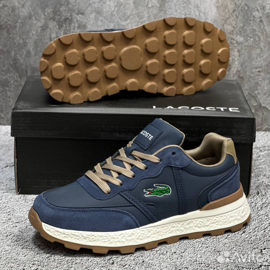 Кроссовки осенние Lacoste