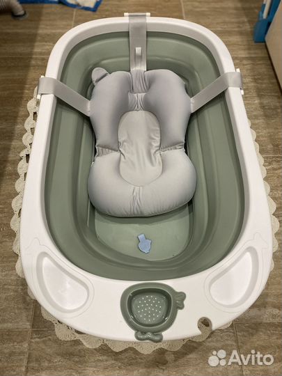 Ванночка для купания складная с матрасиком