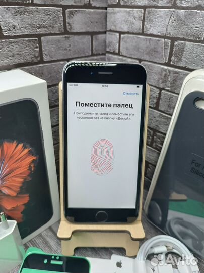 iPhone 6S, 64 ГБ