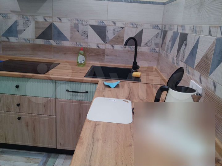 3-к. квартира, 66 м², 2/3 эт.