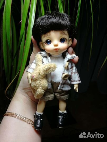 Шарнирная кукла бжд
