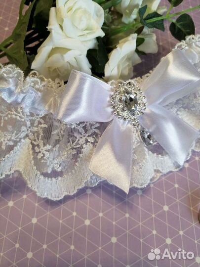 Свадебная подвязка