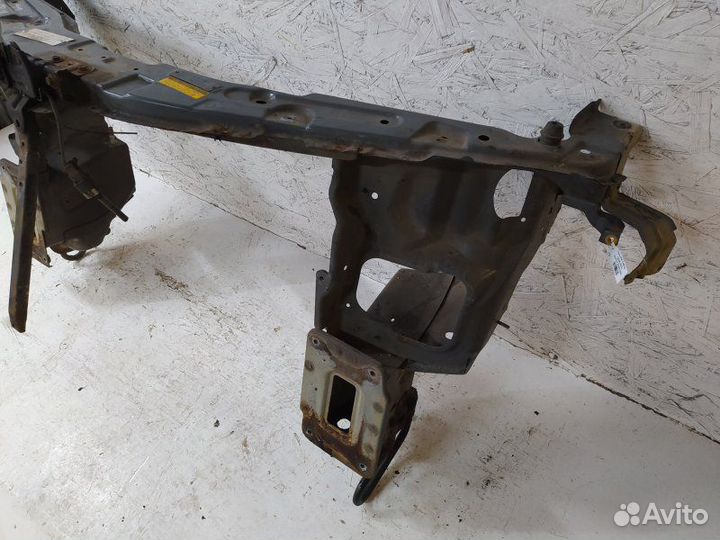 Передняя панель крепления облицовки (телевизор) Ch