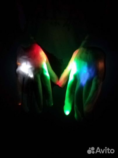 Светящиеся перчатки