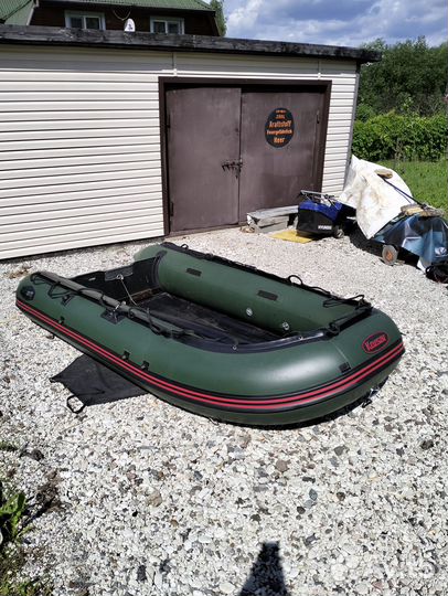 Надувная лодка с мотором Yamaha 20