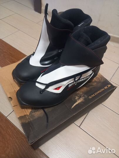 Лыжные ботинки salomon escape 7 sns