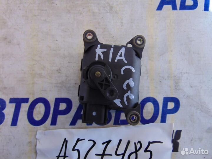 Моторчик заслонки печки для Audi A6 2 1997-2004 г