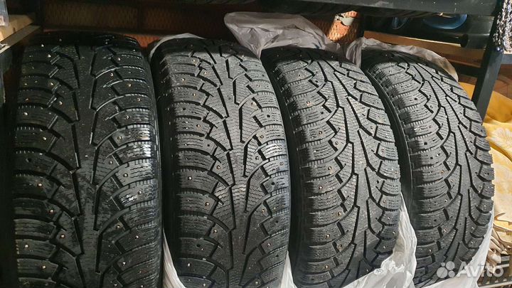 Nokian Tyres Hakkapeliitta 5 235/55 R18