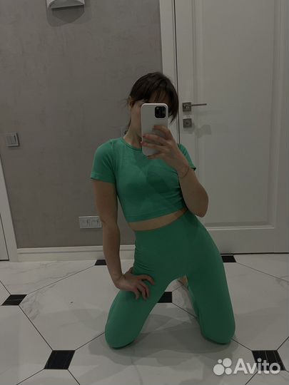 Спортивный комплект в рубчик