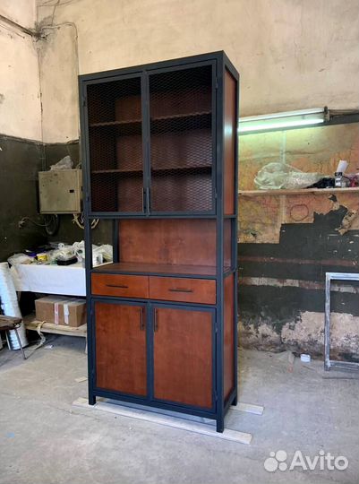 Кухня лофт из дерева и металла