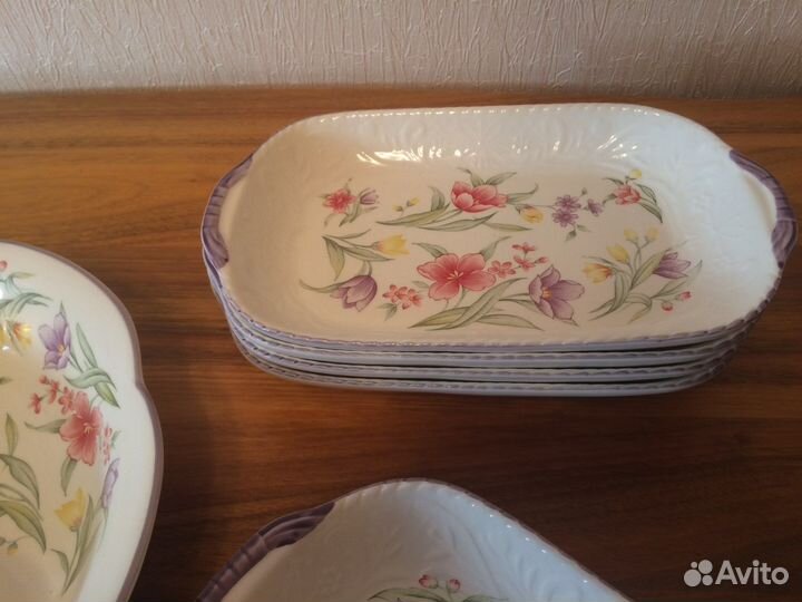 Посуда,5 предметов,цена каждого2000