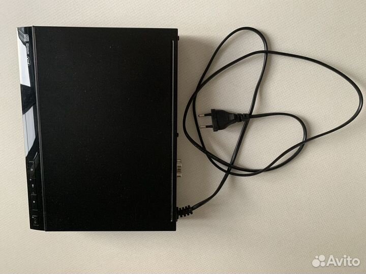 Sony компактный CD/DVD проигрыватель