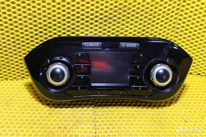 Блок управления климат контролем Nissan Juke F15