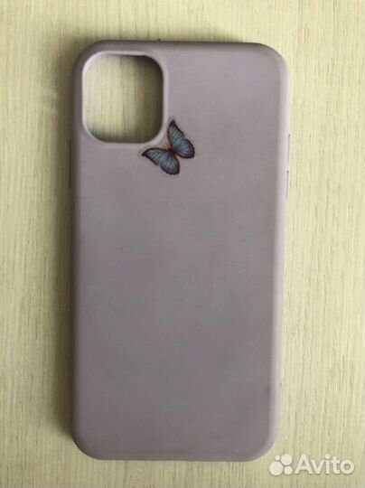 Чехол на iPhone 11